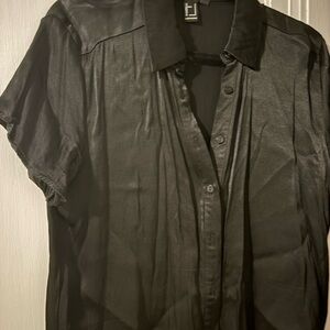 Forever 21 Black Short Sleeve Blouse